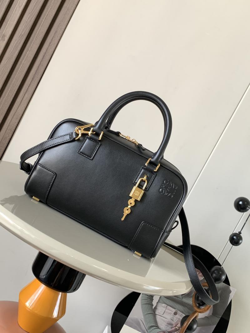 Loewe Amazona 23 Nappa Calfskin Bag LN9078 Black