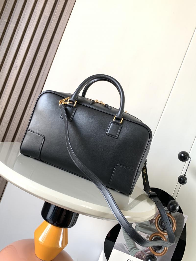 Loewe Amazona 28 Nappa Calfskin Bag L9080 Black