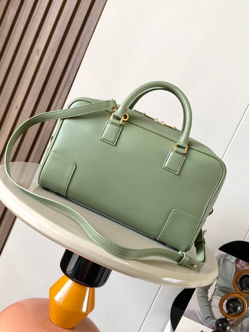 Loewe Amazona 28 Nappa Calfskin Bag L9080 Green