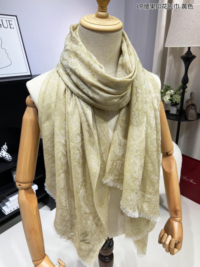 Loro Piana Scarf SLPS90110