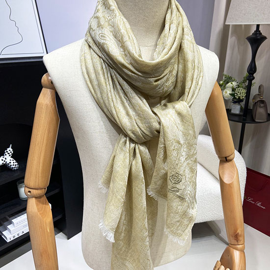 Loro Piana Scarf SLPS90110