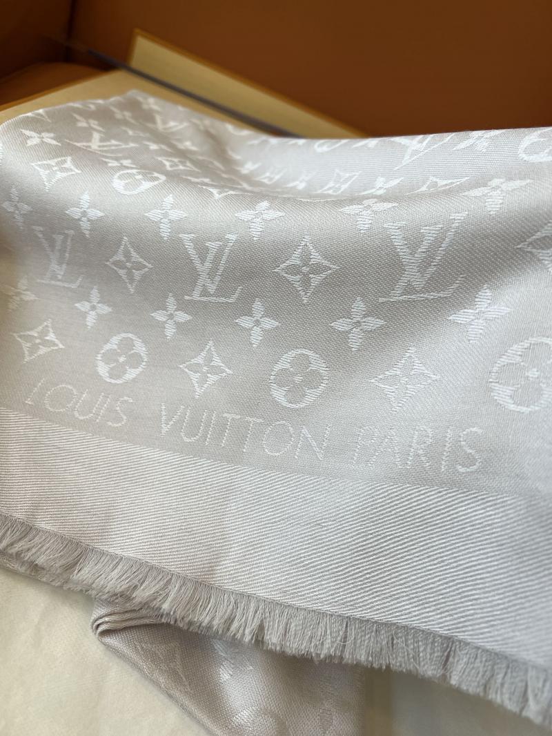 Louis Vuitton Scarf FLVC90512