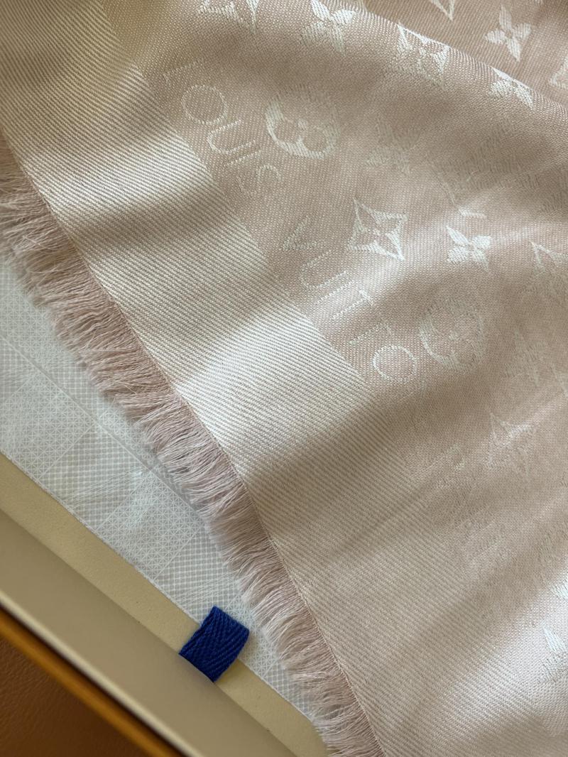 Louis Vuitton Scarf FLVC90515