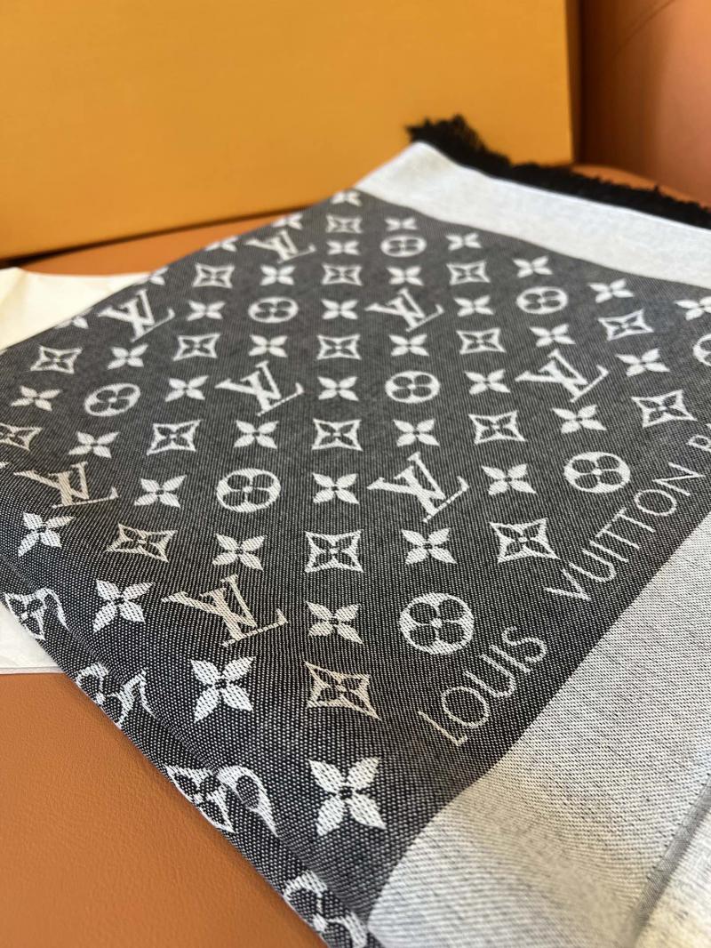 Louis Vuitton Scarf FLVC90520