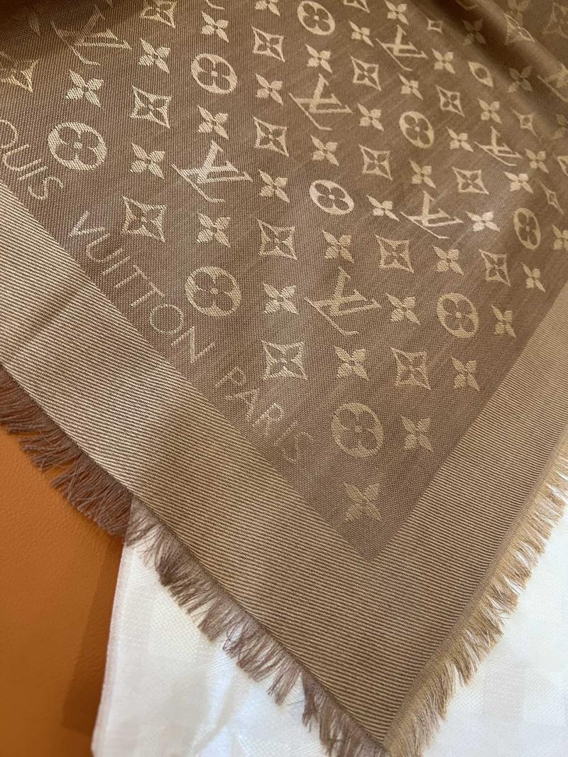 Louis Vuitton Scarf FLVC90521