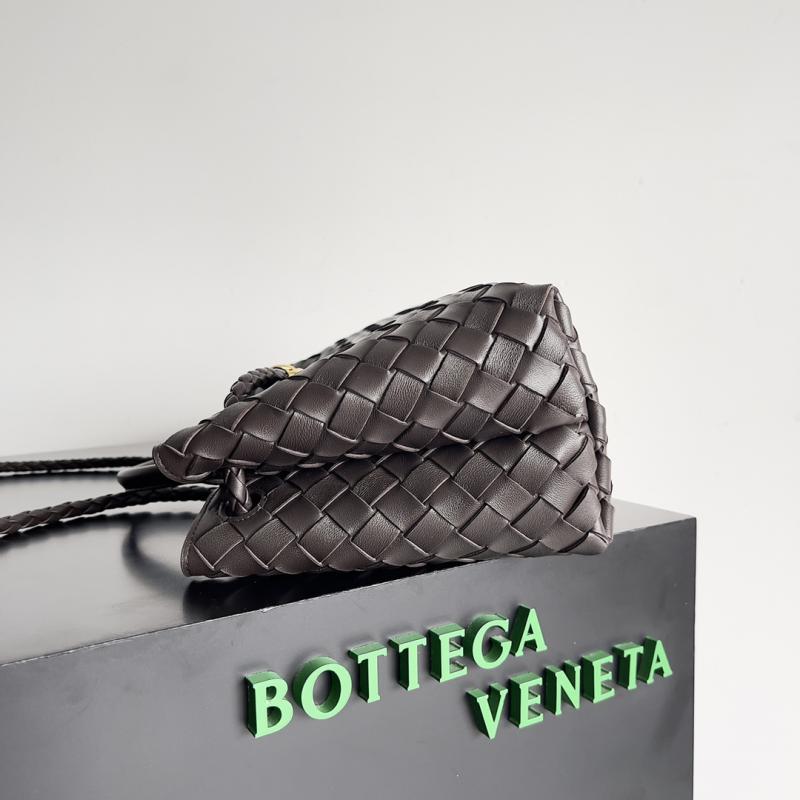 Bottega Veneta East-West Andiamo 754990 Coffee