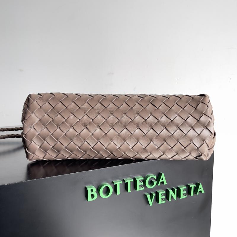 Bottega Veneta East-West Andiamo 754990 Khaki