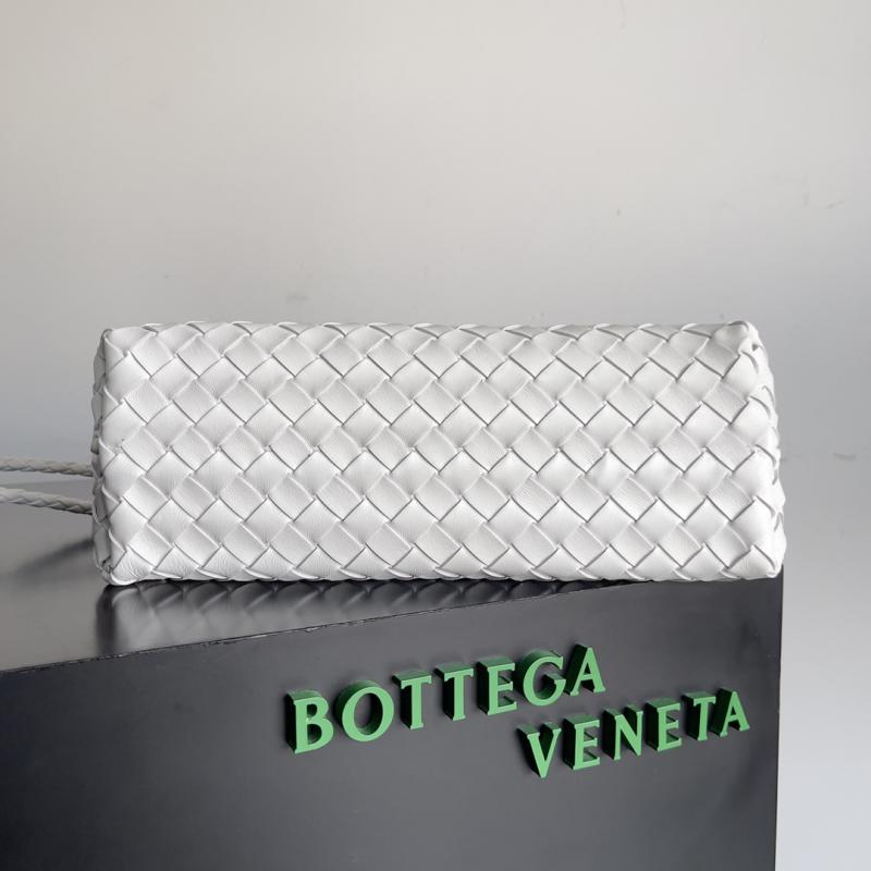 Bottega Veneta East-West Andiamo 754990 White