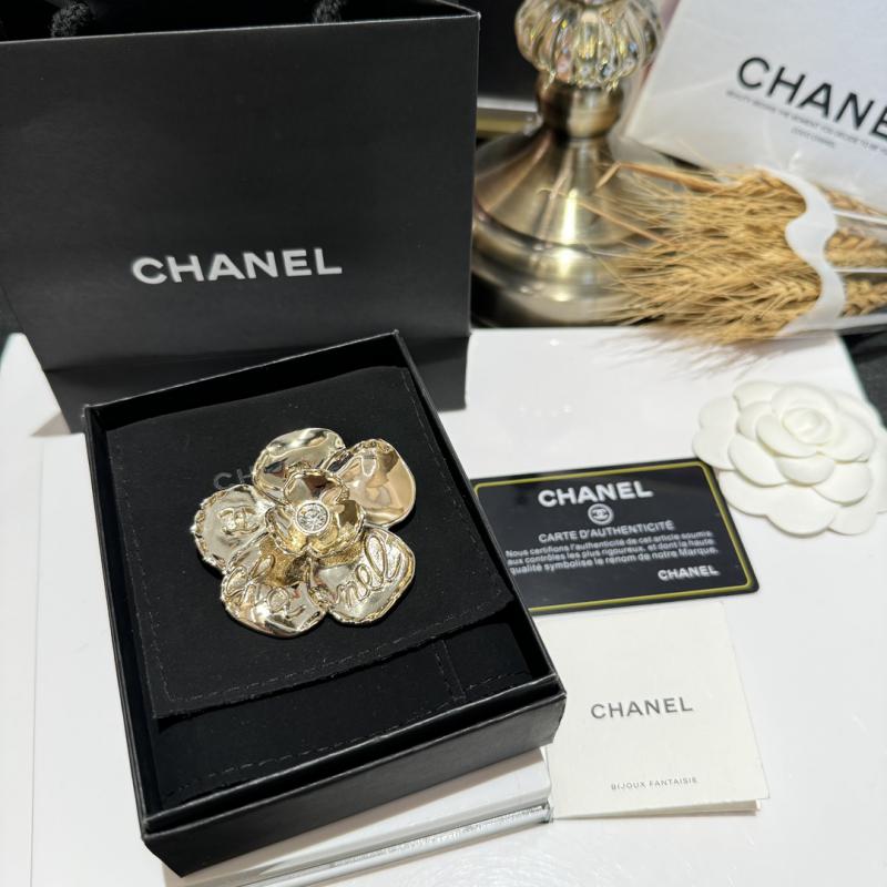 Chanel Brooch CB92602