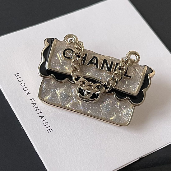 Chanel Brooch CB92604