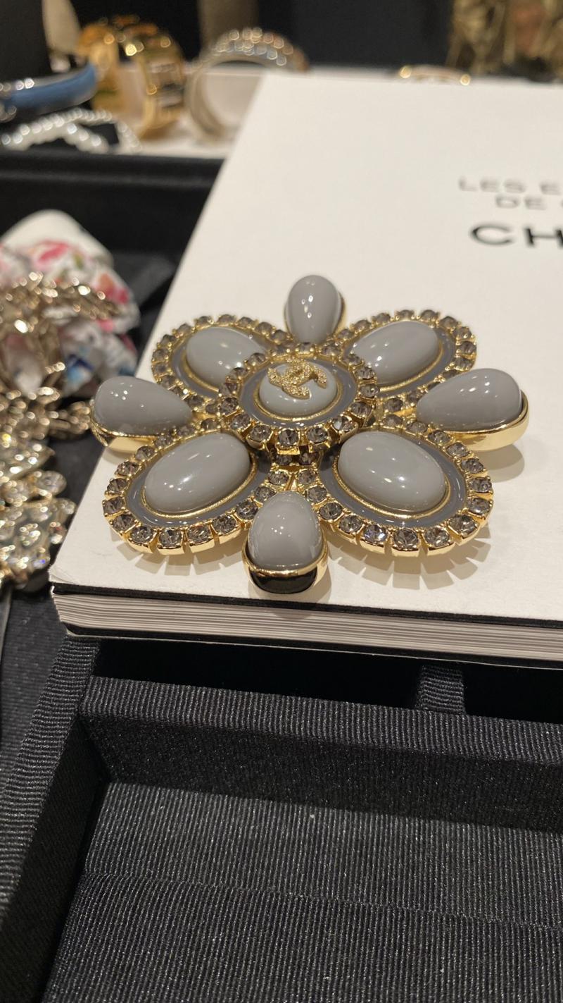 Chanel Brooch CB92606