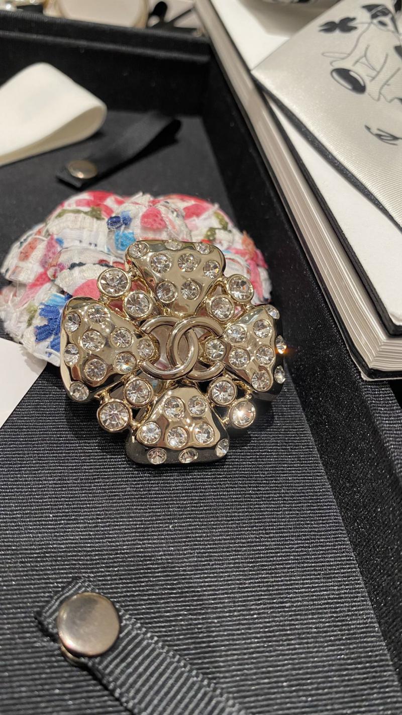 Chanel Brooch CB92607