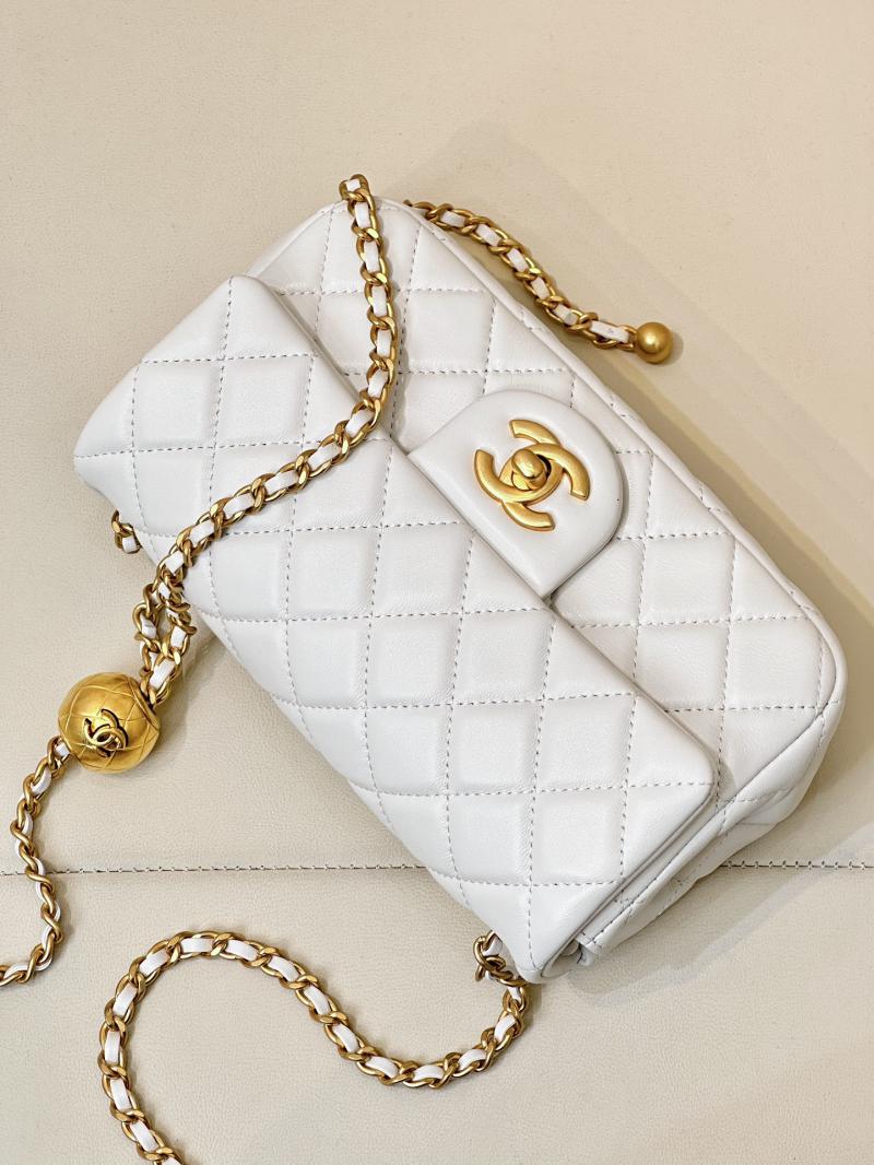 Chanel Lambskin Flap Bag AS1787 White