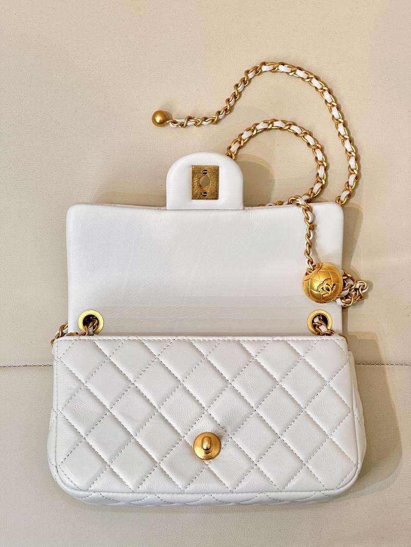 Chanel Lambskin Flap Bag AS1787 White