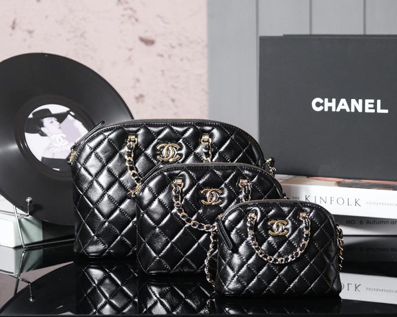 Chanel Lambskin Small Tote AS5130 Black