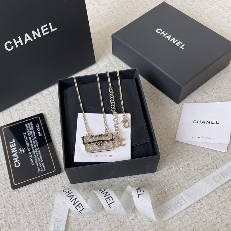 Chanel Necklace CN92607