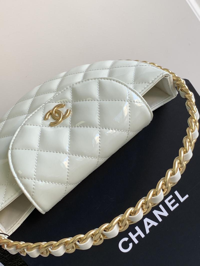 Chanel Patent Leather Clutch White AP3585