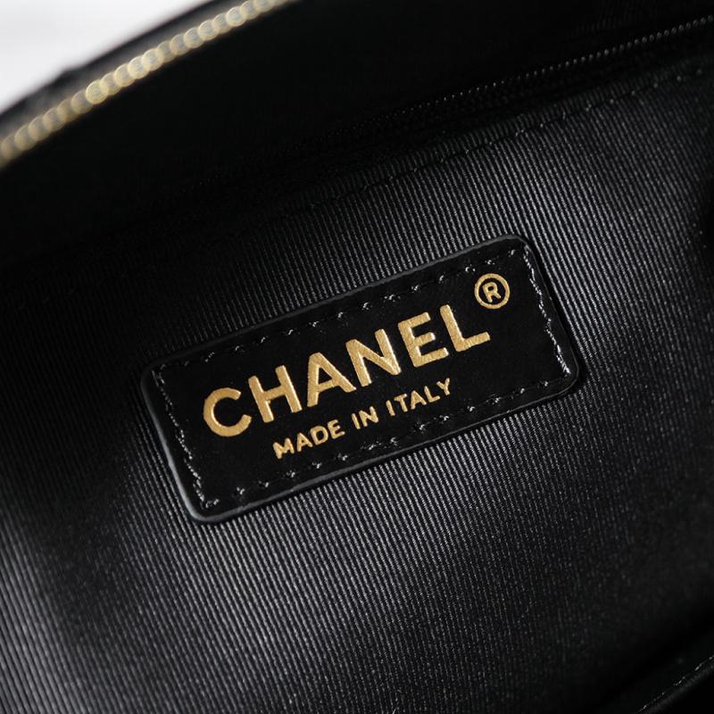 Chanel Patent Leather Small Tote Black AS3969