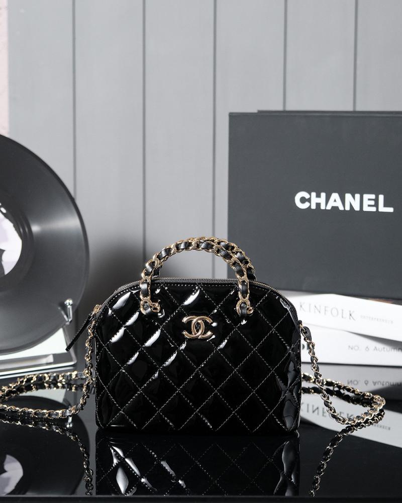 Chanel Patent Leather Small Tote Black AS5130