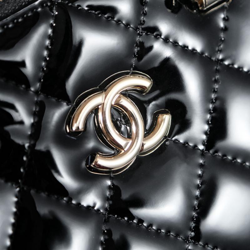 Chanel Patent Leather Small Tote Black AS5130