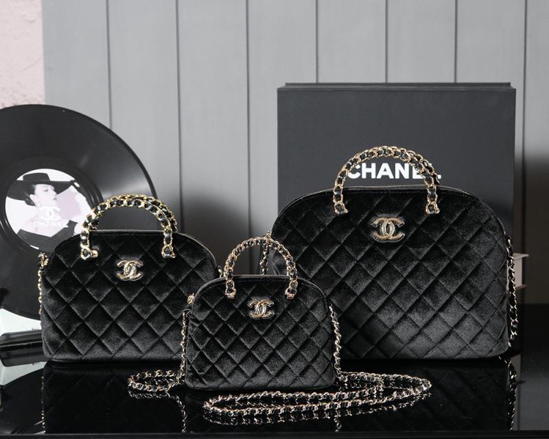 Chanel Velvet Small Tote Black AS5130