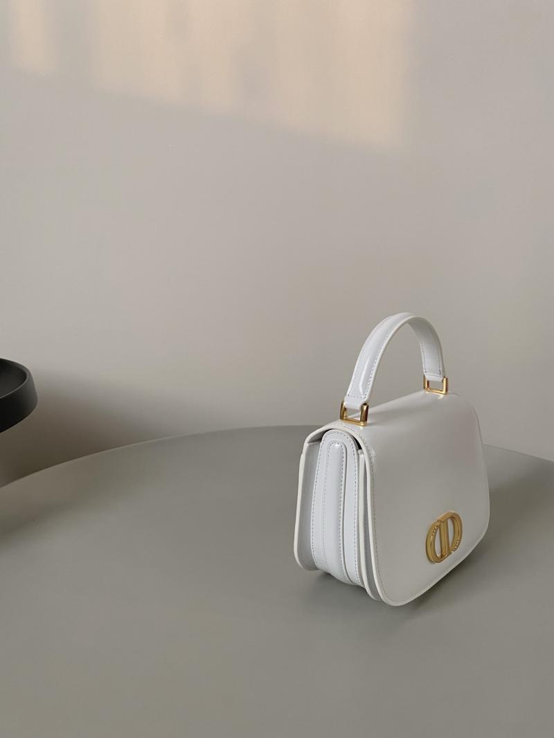 Dior Medium 30 Montaigne Avenue Top Handle Bag M9371 White