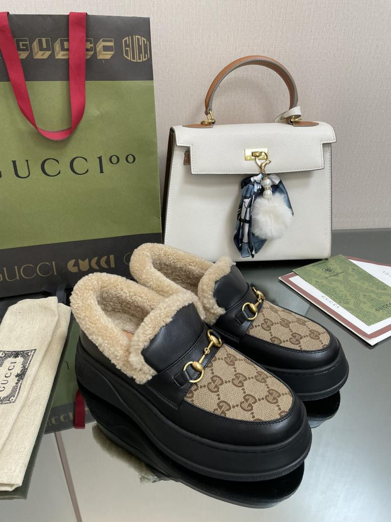 Gucci Wool Loafers SGL92502