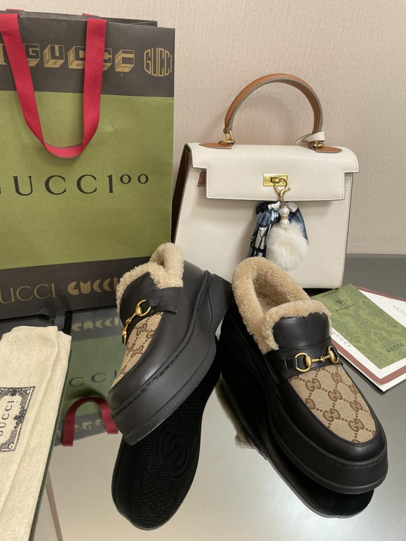 Gucci Wool Loafers SGL92502