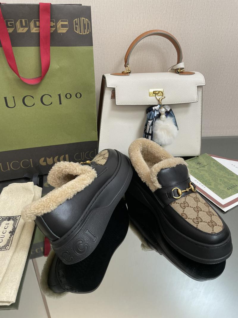 Gucci Wool Loafers SGL92502