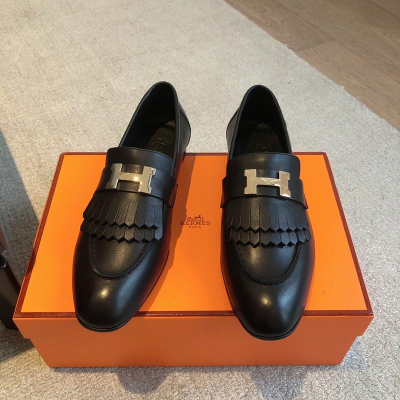 Hermes Loafers SHL92401