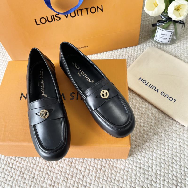 Louis Vuitton Loafers SLL92401