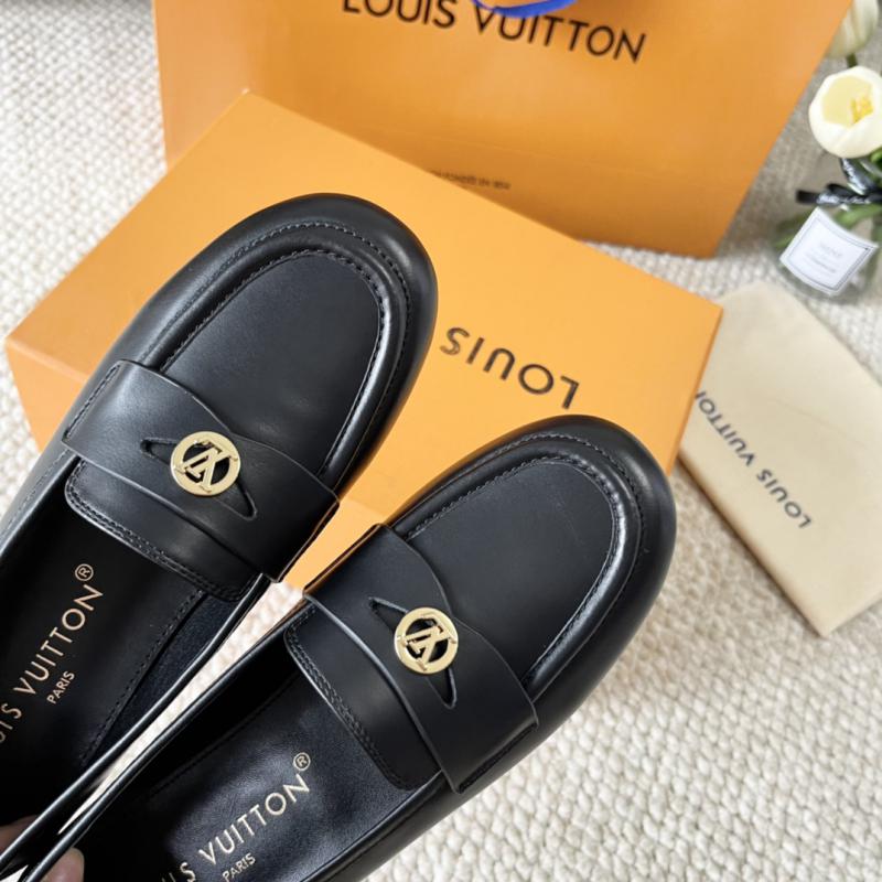 Louis Vuitton Loafers SLL92401