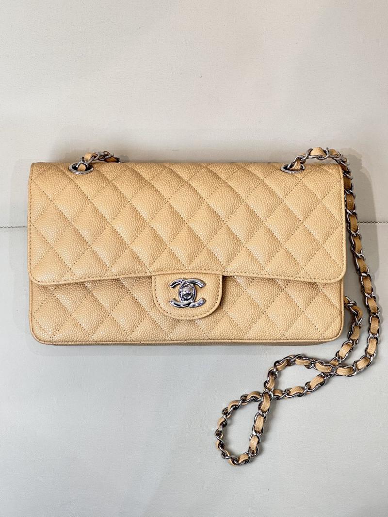 Medium Chanel Grained Calfskin Flap Bag A01112 Beige