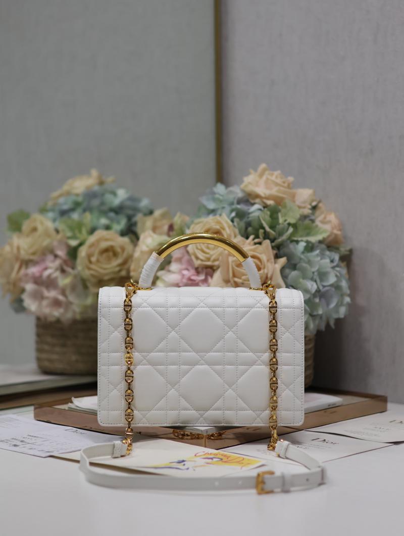 Medium Dior Ange Bag M4402 Cream