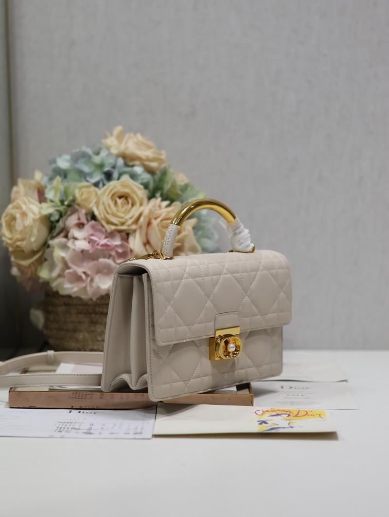 Medium Dior Ange Bag M4402 Light Beige