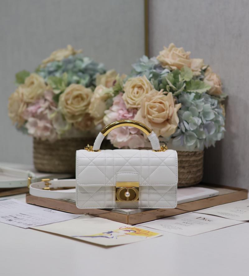 Mini Dior Ange Bag M4401 Cream