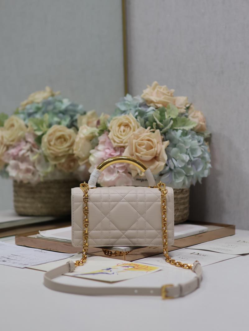 Mini Dior Ange Bag M4401 Light Beige