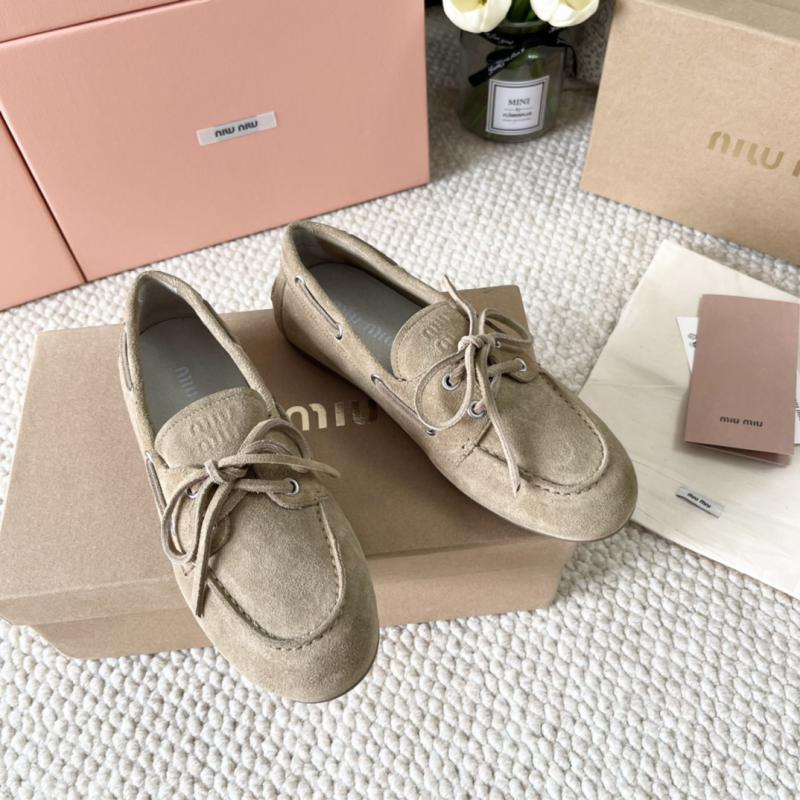 Miu Miu Loafers SML92402