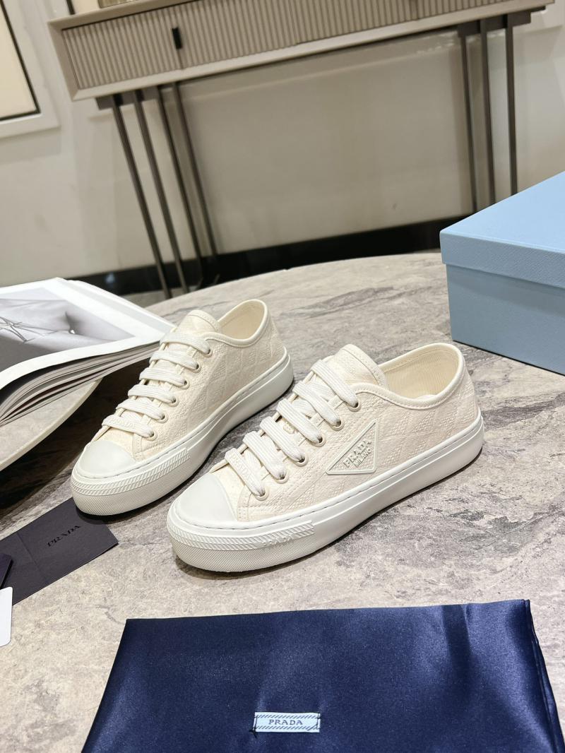 Prada Sneakers SPS92401