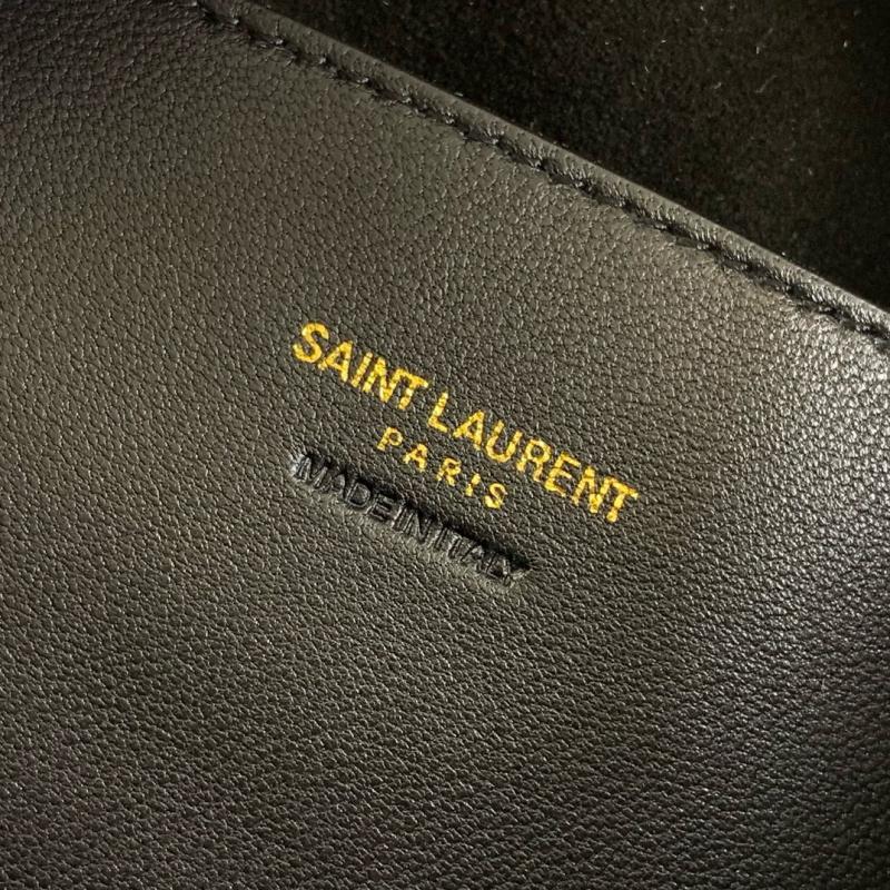 Saint Laurent Lambskin Paris Vii Pochon Black 804302