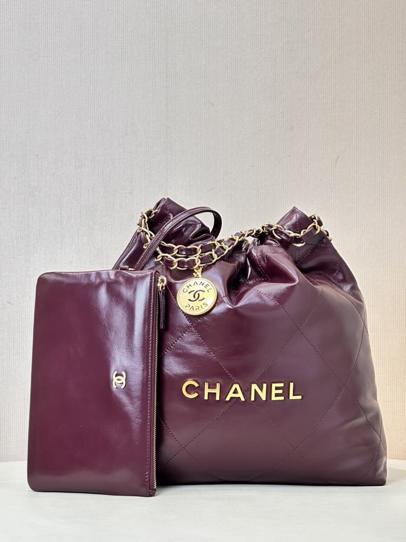 Small Chanel 22 Handbag AS3260 Burgundy