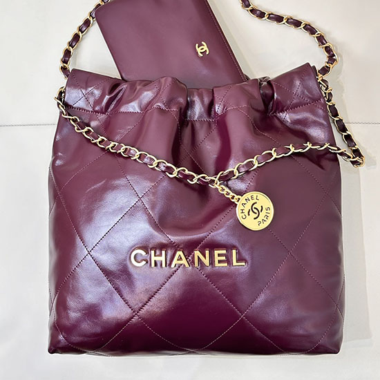 Small Chanel 22 Handbag AS3260 Burgundy