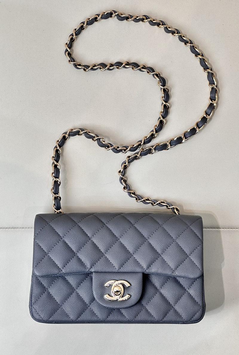 Small Chanel Grained Calfskin Flap Bag A01116 Grey