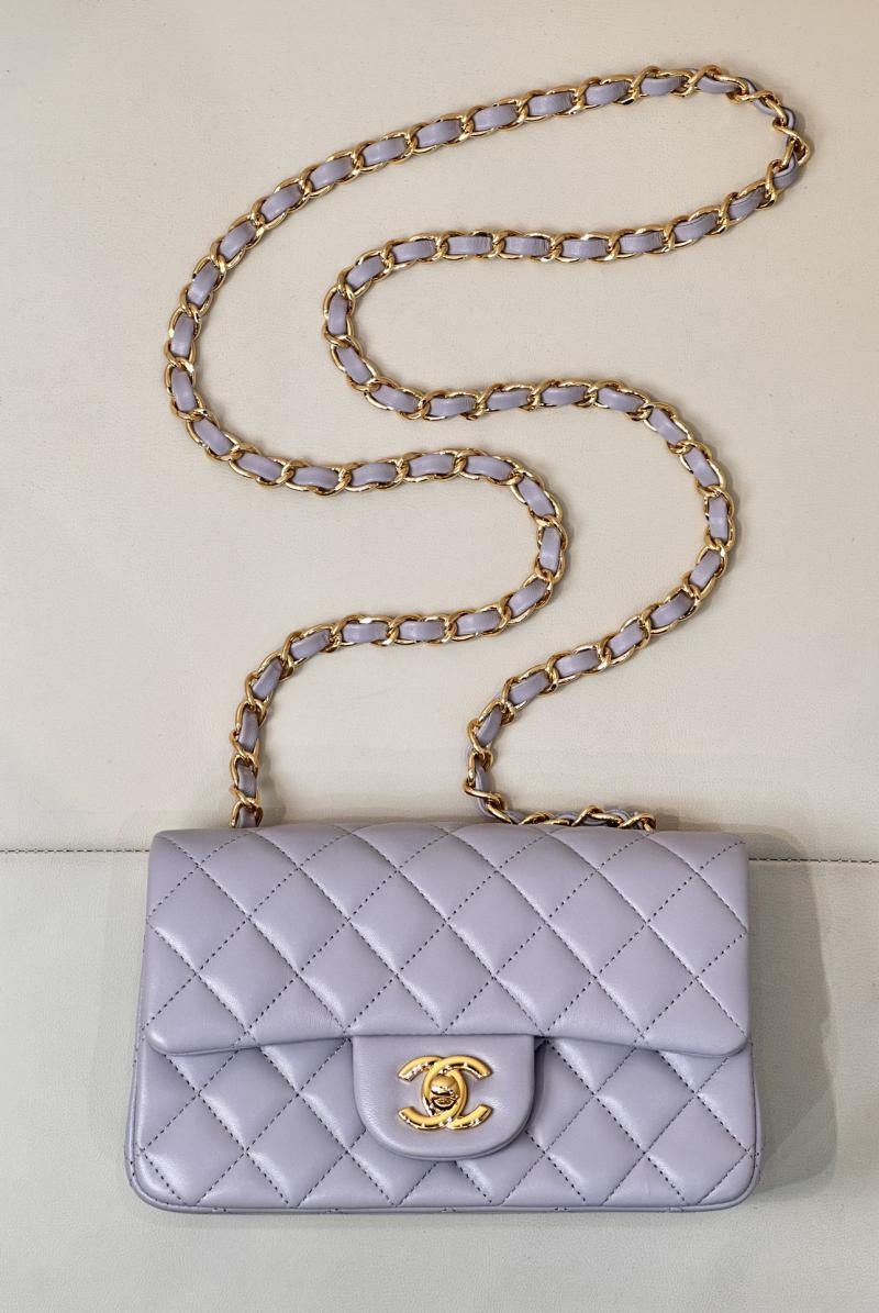 Small Chanel Grained Calfskin Flap Bag A01116 Light Purple