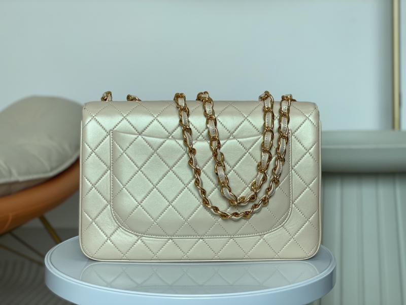 Vintage Chanel Lambskin Flap Bag A0881 Shiny Beige