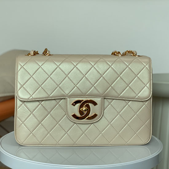 Vintage Chanel Lambskin Flap Bag A0881 Shiny Beige