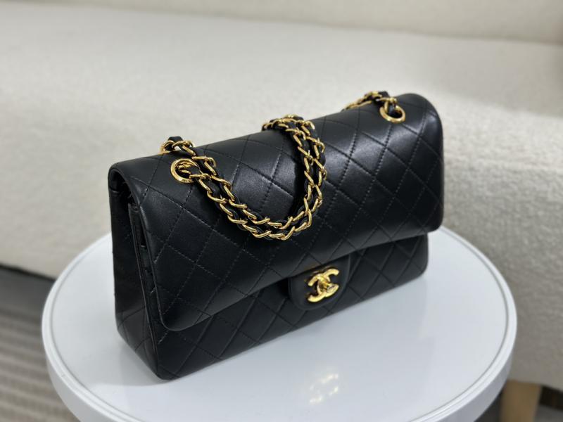 Vintage Chanel Lambskin Flap Bag Black A2220