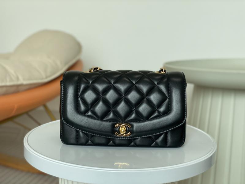 Vintage Chanel Lambskin Flap Bag Black A2221