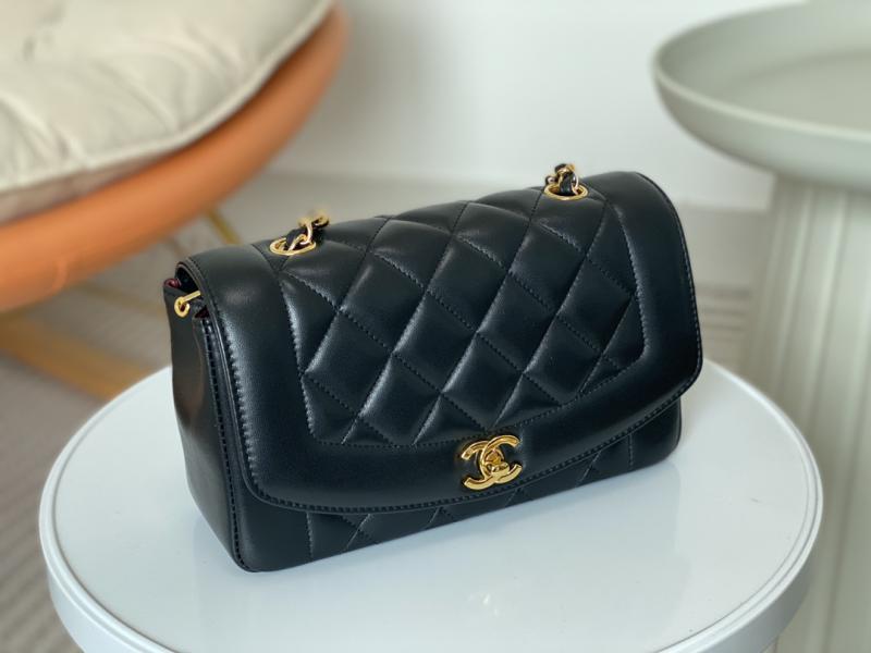 Vintage Chanel Lambskin Flap Bag Black A2221