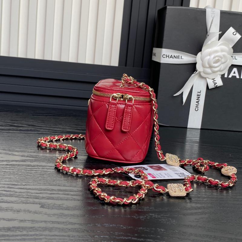 Chanel Clutch with Chain AP4302 Red